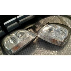 Nissan Almera 05 brand new bumper. 2 lights and 2 grills