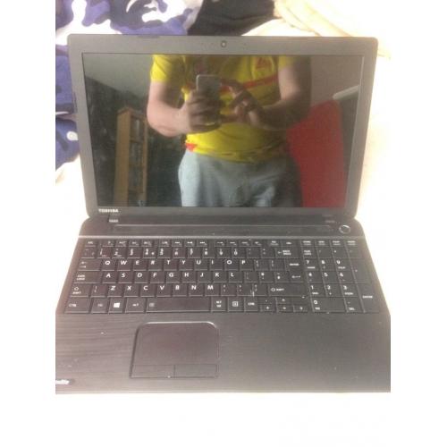 Toshiba Satellite C50D - A - 138 laptop