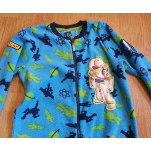 Buzz lightyear age 6-7onesie pyjamas