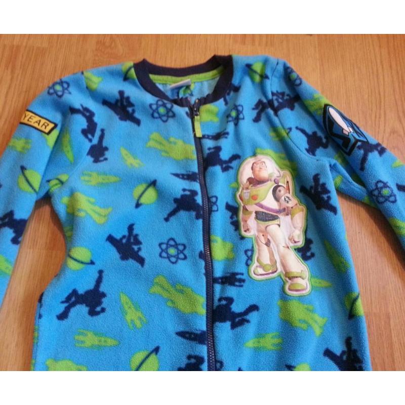 Buzz lightyear age 6-7onesie pyjamas