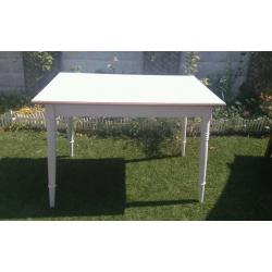 BEAUTIFUL WHITE SHABBY CHIC STYLE KITCHEN / DINING TABLE