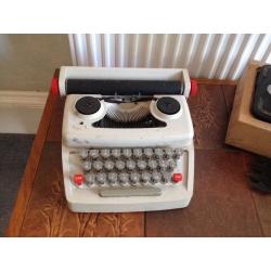 Vintage sewing machine & typewriter