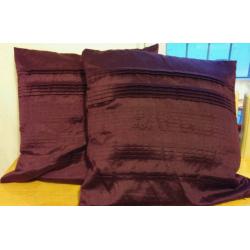 Deep purple soft furnishing bundle