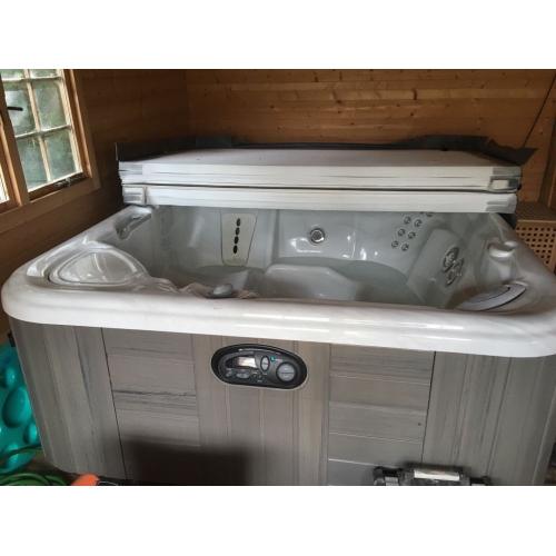 Hot springs hot tub