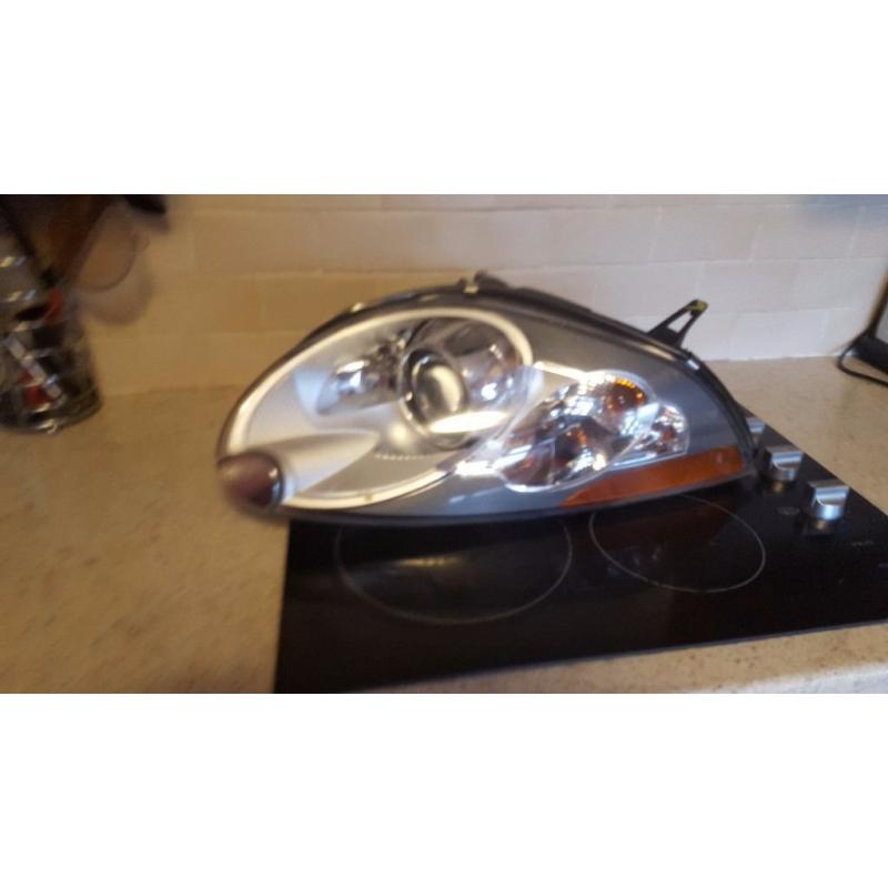 Jaguar XK adaptive xenon Headlight