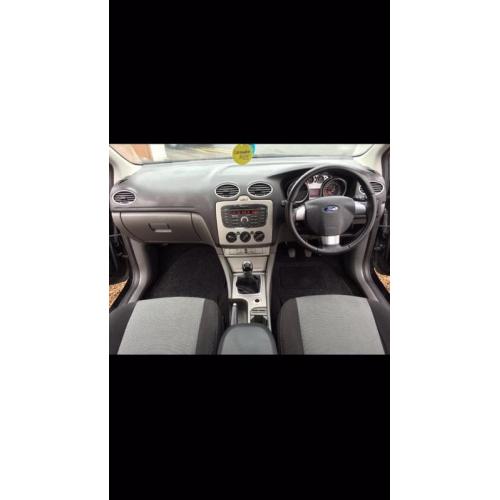 TITANIUM FORD FOCUS