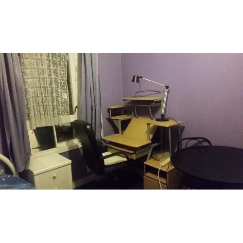 DOUBLE ROOM