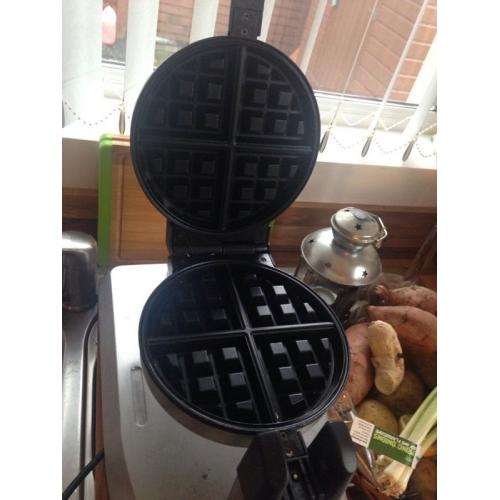 Ceuisinart Belgian Waffle Maker