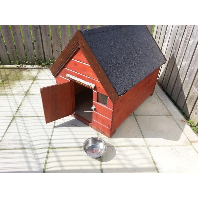 Dog kennel