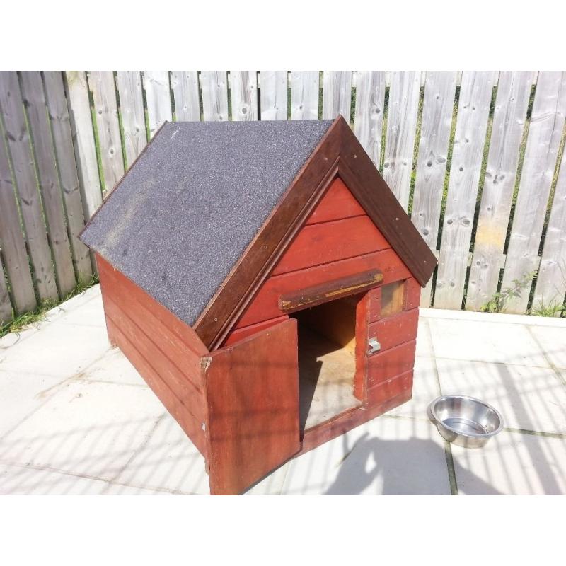 Dog kennel