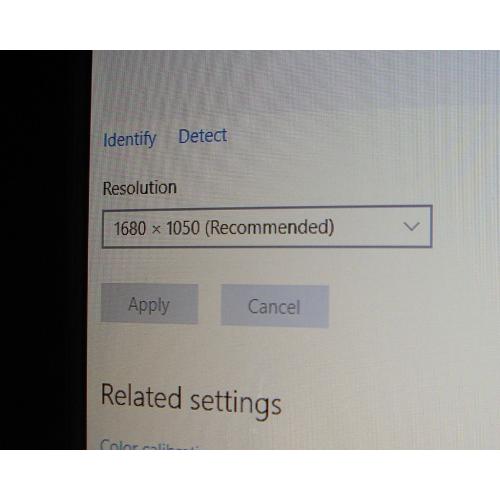 HP 20 INCH MONITOR