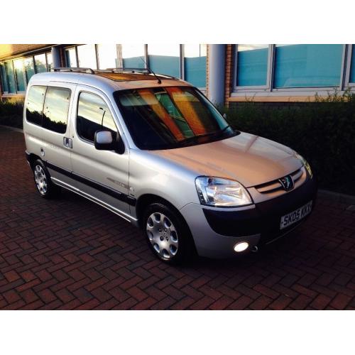 Peugeot partner 2.0 hdi quicksilver in immaculate condition full service history mot till April 2017