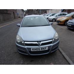 VAUXHALL ASTRA 1.8 club 2005 Petrol Automatic in Silver