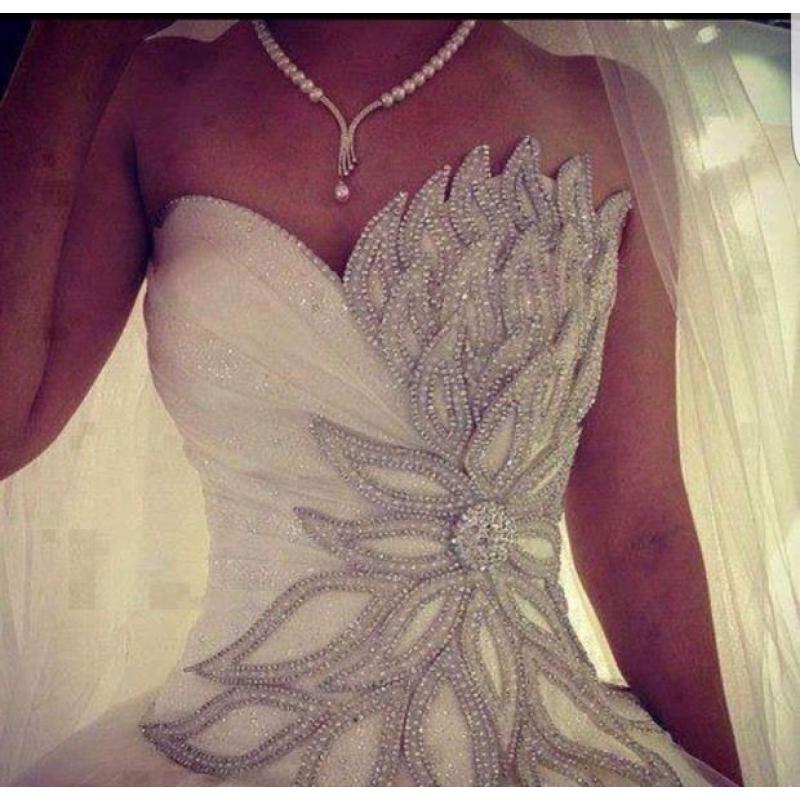 Tulle wedding dress