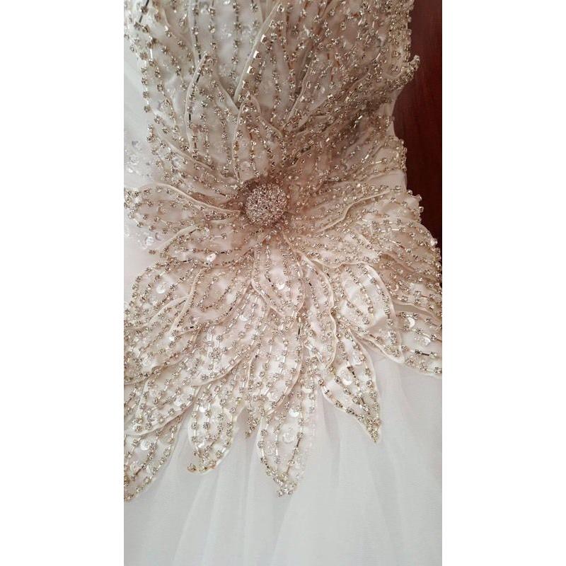 Tulle wedding dress