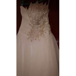 Tulle wedding dress