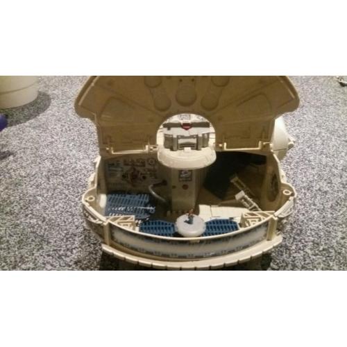 Star wars Millenium Falcon