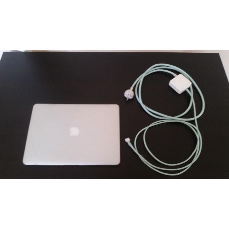 MacBook Air 13" 4 GB mid 2012 for sale