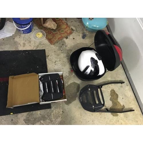 Give Monolock Box (36L) and rack (rack fits mark 2 Bandit)