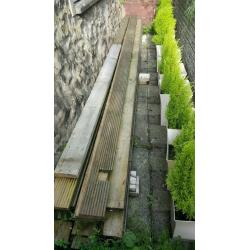 FOR SALE USED DECKING BOARDS 3&4M Lengths + POSTS. 6X2 JOISTS + SCREWS