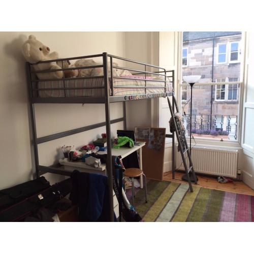 Newington: 2 single loft beds for sale, IKEA, good condition, without mattress.