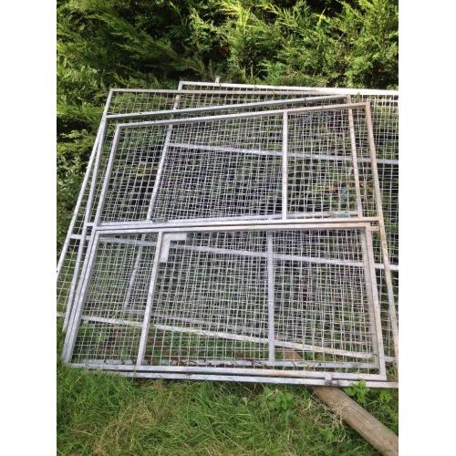 Dog pens for sale
