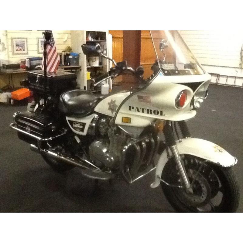 Kawasaki 1000 cc American police bike