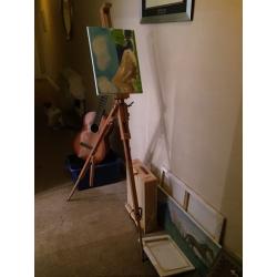 Artists travel easel