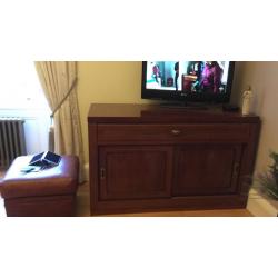 Sideboard / Unit and TV Unit for sale.