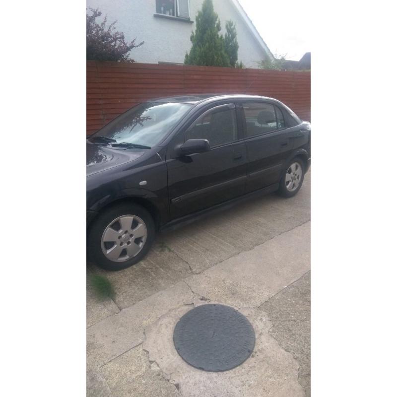 BLACK ASTRA 2002 FULL YEAR MOT !!!!!