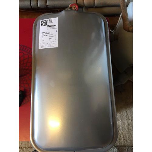 Vaillant Eco-Tec plus (expansion vessel 10ltr, pressure sensor, heating pump)