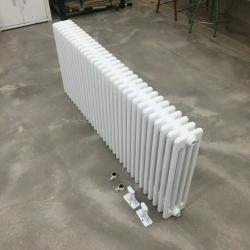 Brand New DQ Heating ?Peta? 4 Column White Radiator - 592mm / 1421mm