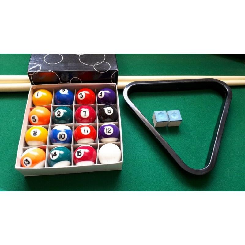Kids wooden pool table in perfect condition ?15