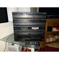 Sanyo hifi system vinyl, cassette, cd player. Excellent, serviced