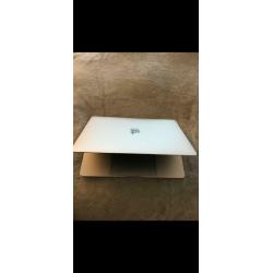 Almost brand new Mac Air 2019