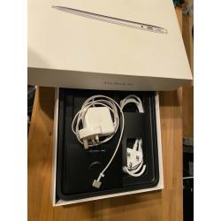 Apple MacBook Air 13inch 2017