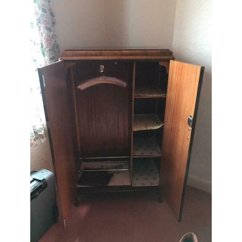 Vintage bedroom furniture set