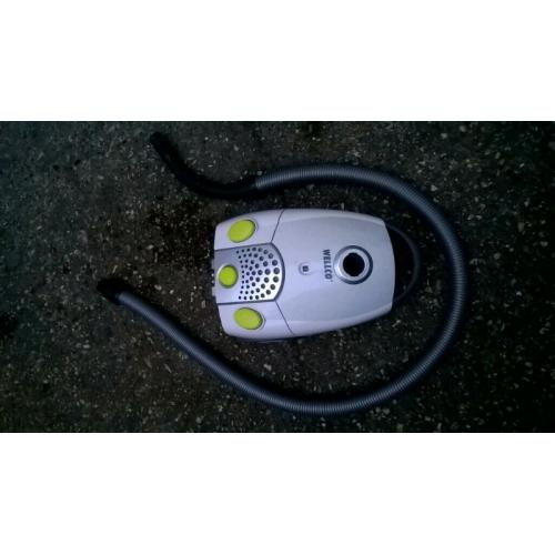 Vacuum cleaner