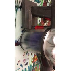 DYSON V6 CORDLESS VACUUM HOOVER NEW BATTERY