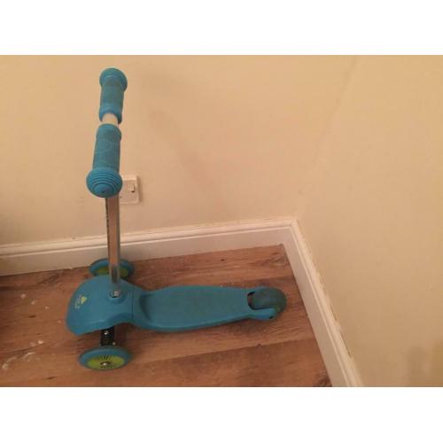 Todlers scooter
