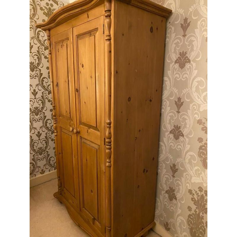Complete strong wooden bedroom furniture set
