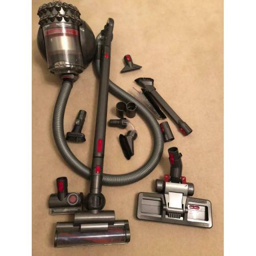 Dyson Cinetic Big Ball Animal vacuum cleaner