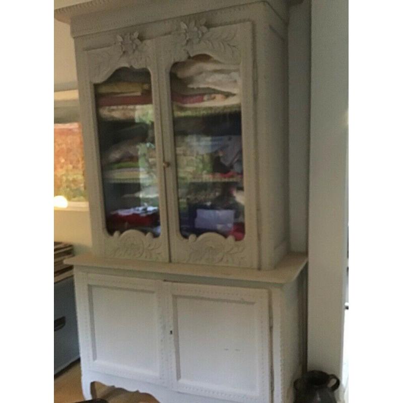 FRENCH DRESSER ARMOIRE LINEN CUPBOARD