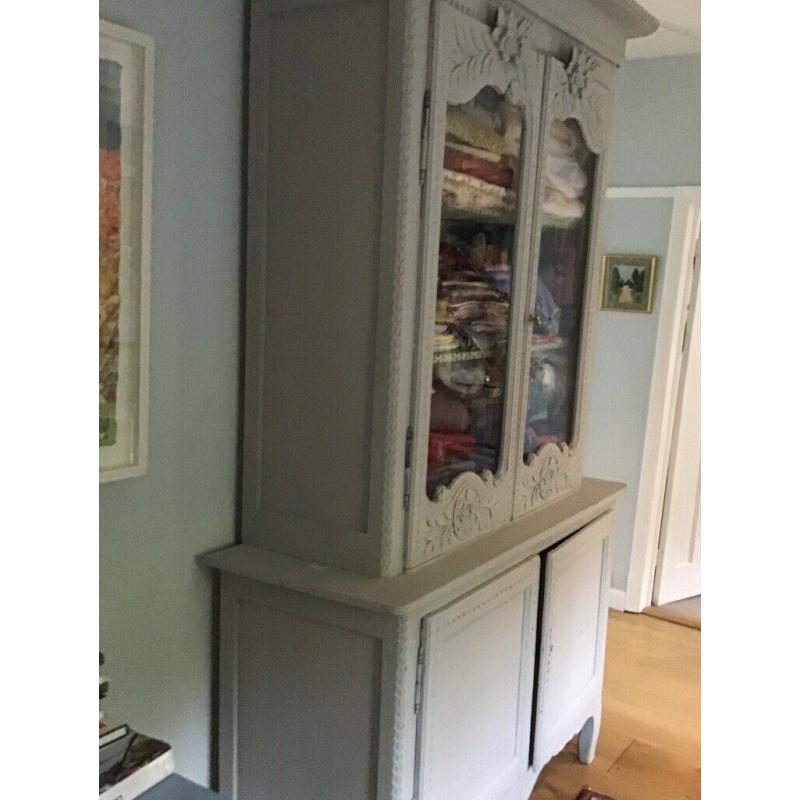 FRENCH DRESSER ARMOIRE LINEN CUPBOARD