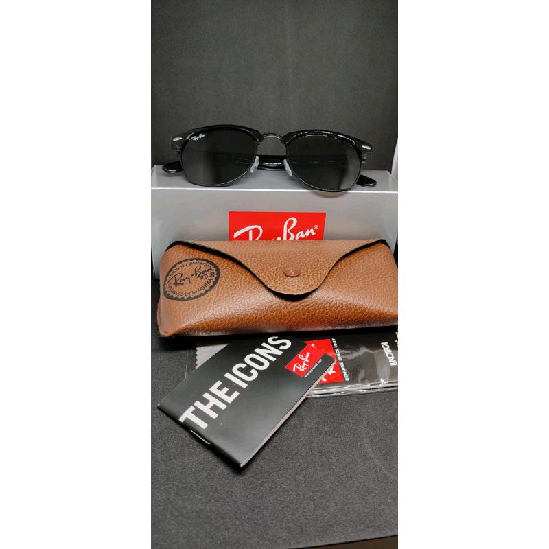 Ray-ban clubmaster sunglasses black