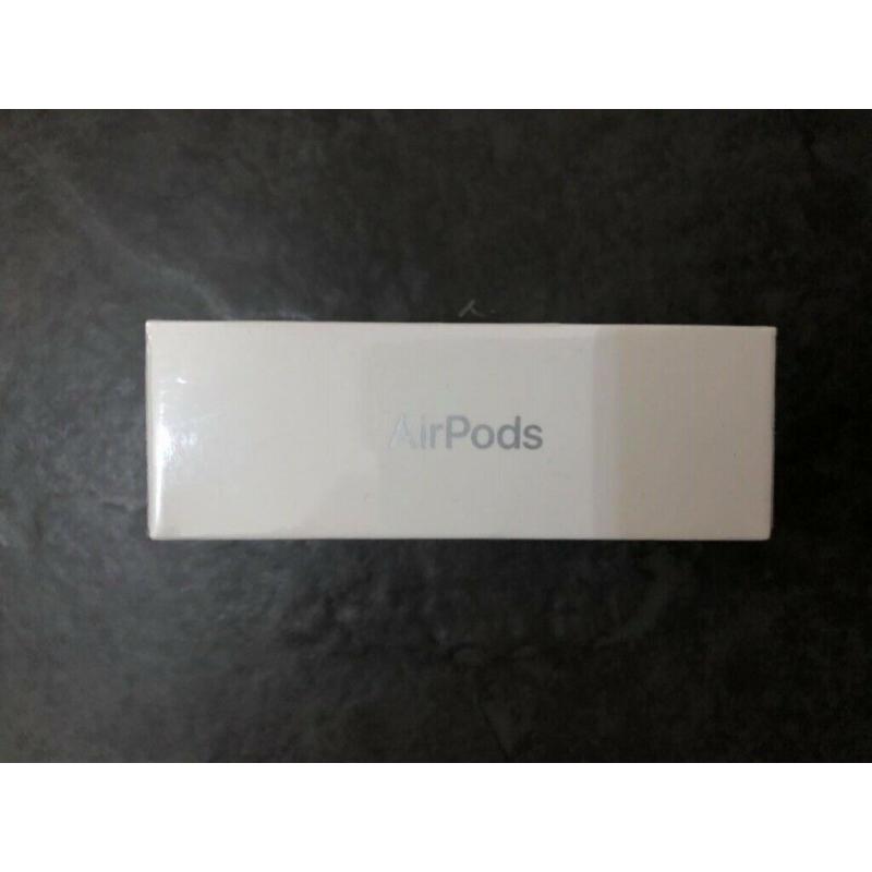 Apple Airpods with Wireless Charging Case (2nd Generation) - Brand new