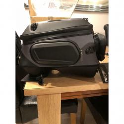 Triumph tank bag