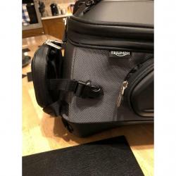 Triumph tank bag