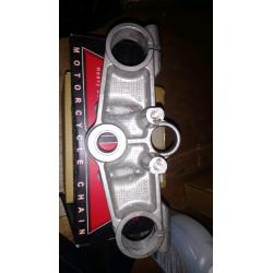 suzuki bandit top yoke