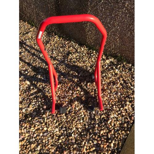 Paddock stand